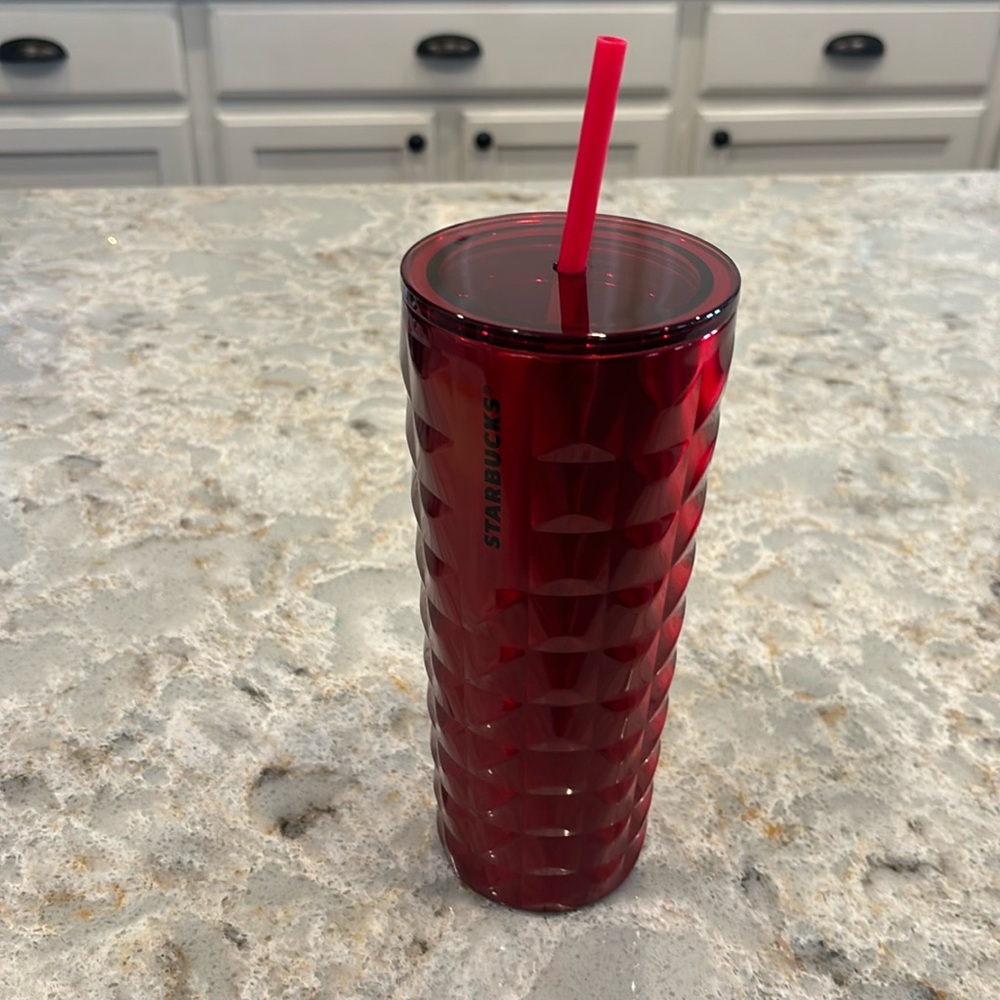 Starbucks Red Studded Cold Cup in Crimson red studs
New with tags, Holiday 2024